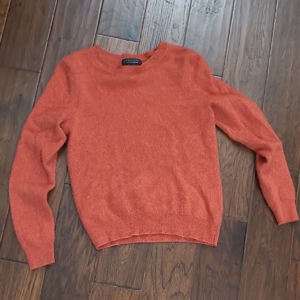 Tahari Burnt Orange Crew Neck 100% Cashmere Sweater size XL